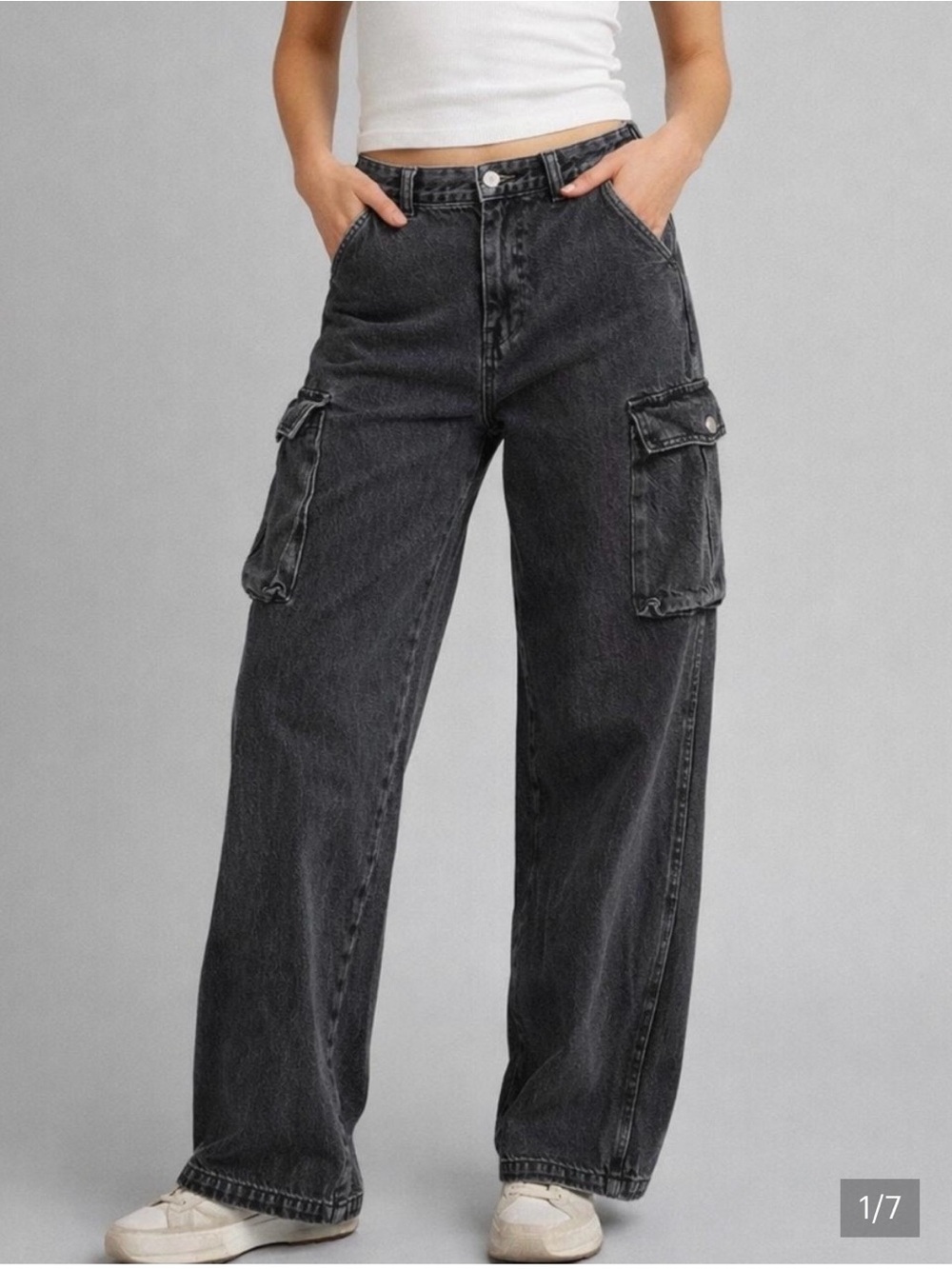 Madewell Low Slung Washed Black Wide-Leg Cargo Jeans